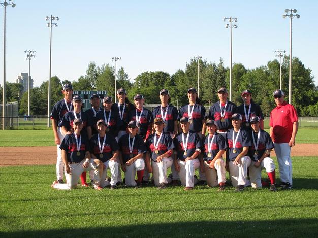 L'Ontario remporte la médaille d'or au tournoi invitation de baseball féminin senior 2010