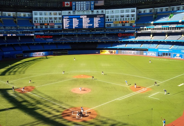 Tournoi de l’Académie de baseball des Jays : Au tour de l’Ontario (marron) de passer en demi-finale