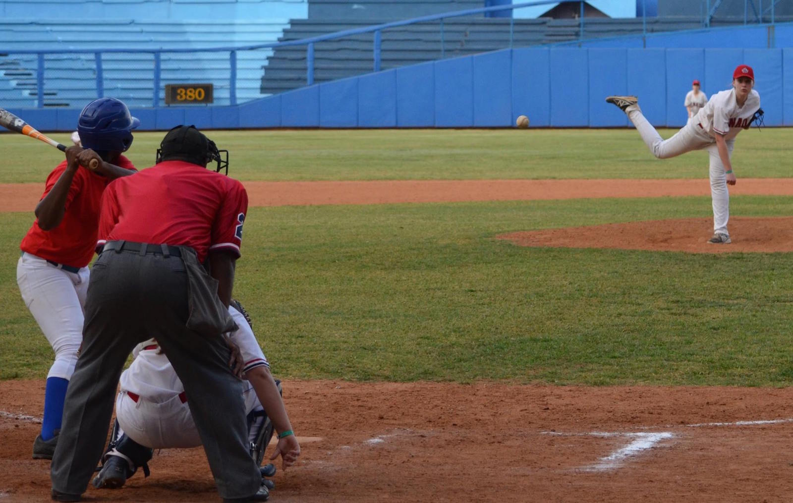 Jeunes baseballeuses : inscrivez-vous maintenant pour le camp de perfectionnement 2017 à Cuba