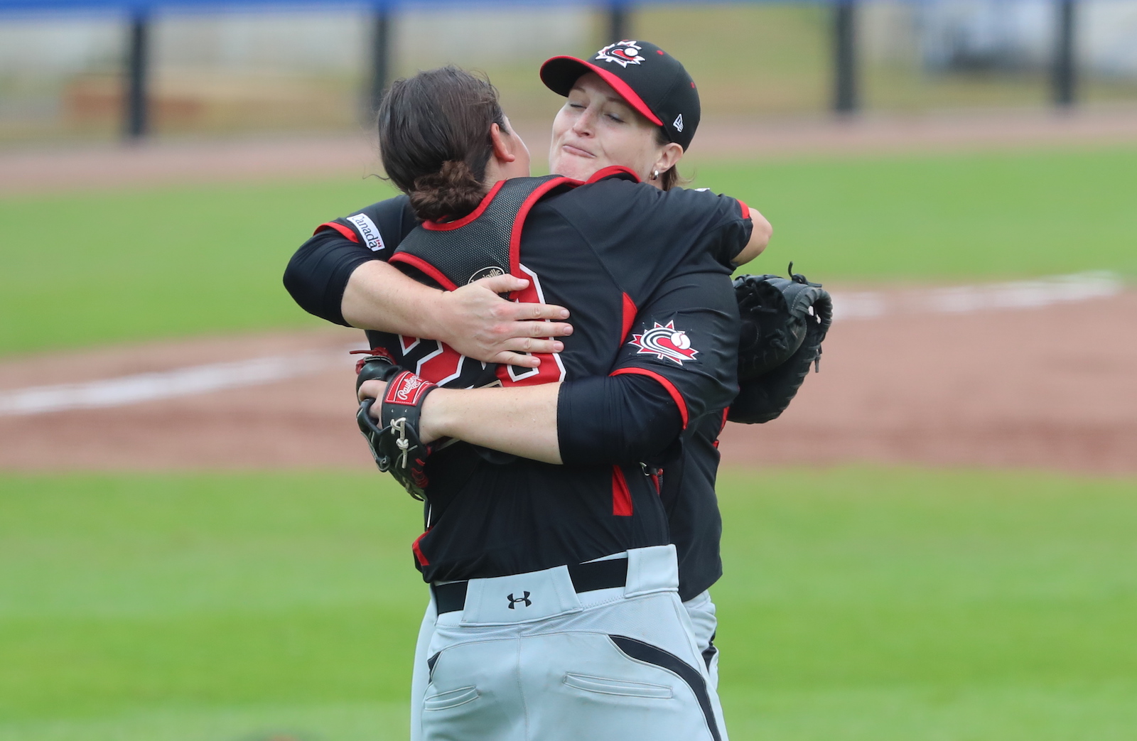 WBSC Women's Baseball World Cup: Canada to play for gold!