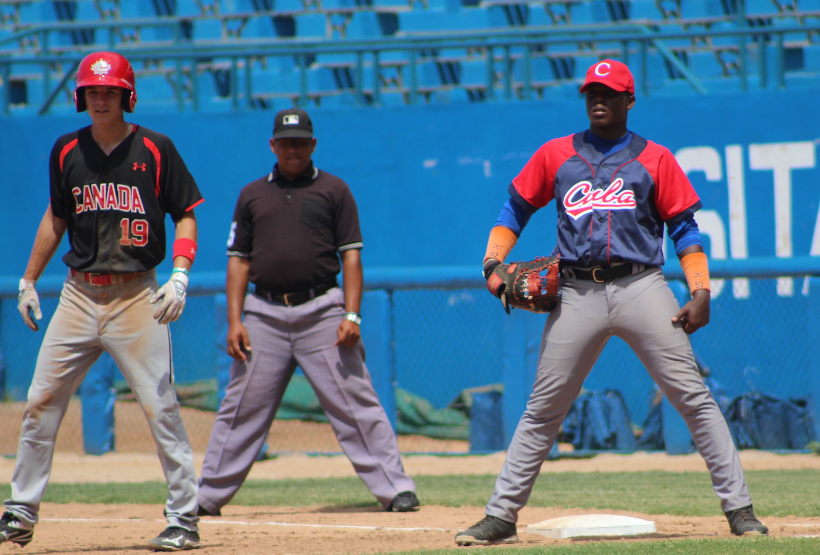 L'équipe nationale junior à Cuba : les Cubains remportent aussi le dernier match de la série